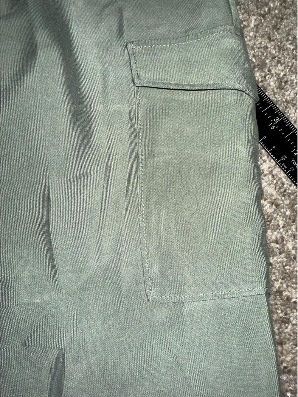 Paige Becca Straight Cargo Pants Size 10 Fatigue Green Lightweight High Waist - Picture 4 of 7